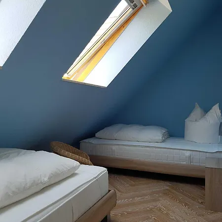 Exkl Fh Quaekenpueker, Kamin, W-lan Börgerende-Rethwisch